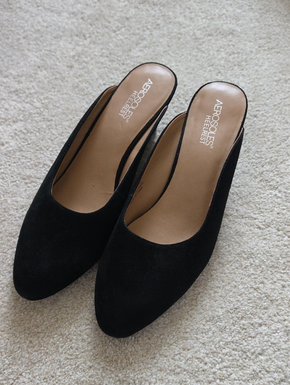 AEROSOLES Black Suede Slip-On Mules with Pointed Toe Size 9.5